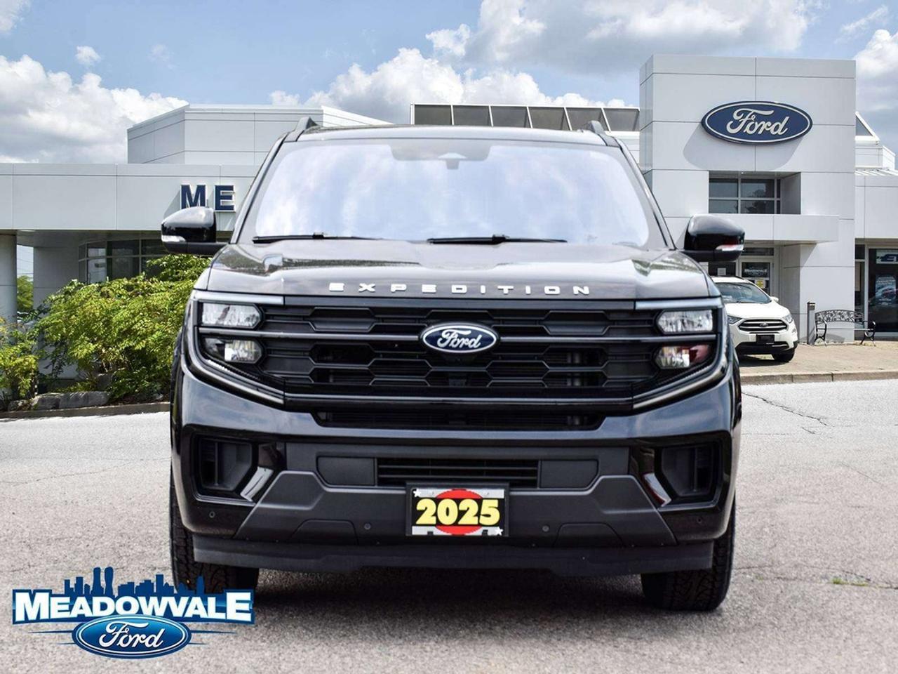 2025 Ford Expedition Active Max Photo3