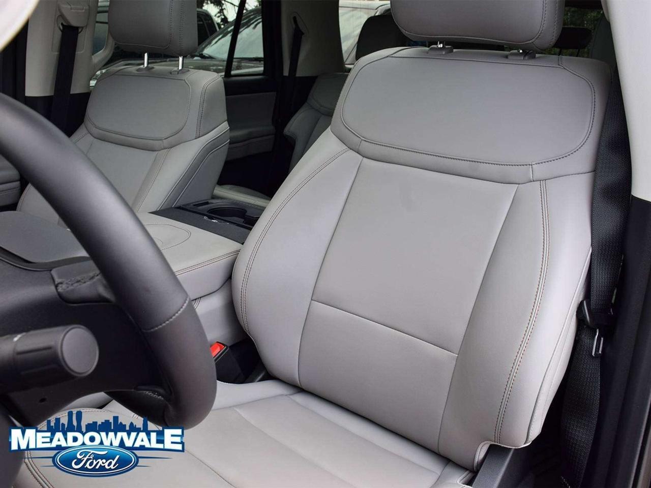 2025 Ford Expedition Active Max Photo