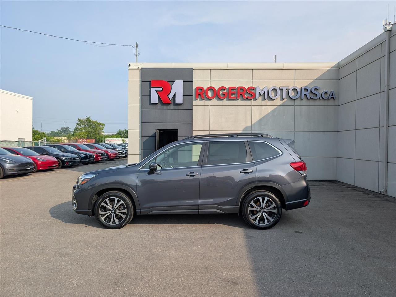 2020 Subaru Forester LIMITED AWD - NAVI - PANO ROOF - TECH FEATS Photo