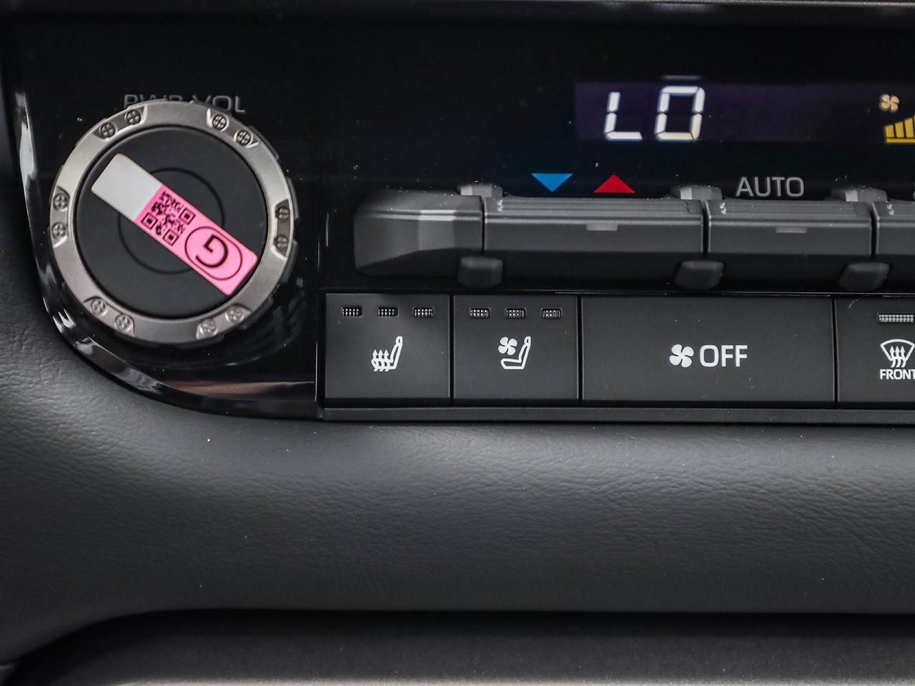 2026 Toyota Tundra Platinum AVAILABLE IN-STORE NOW!! Photo
