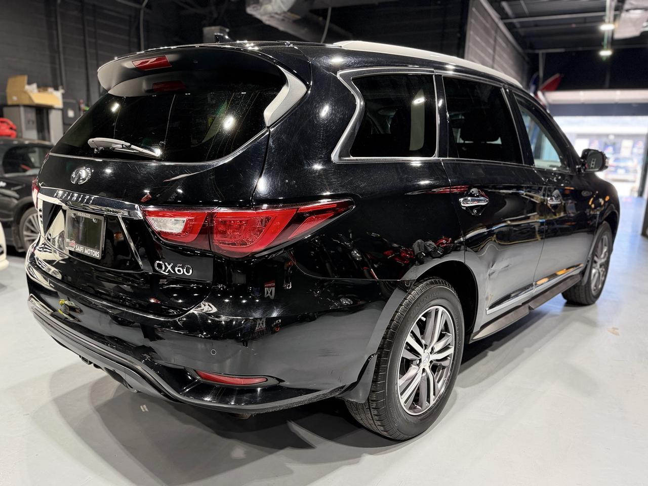 2016 Infiniti QX60 Premium Photo