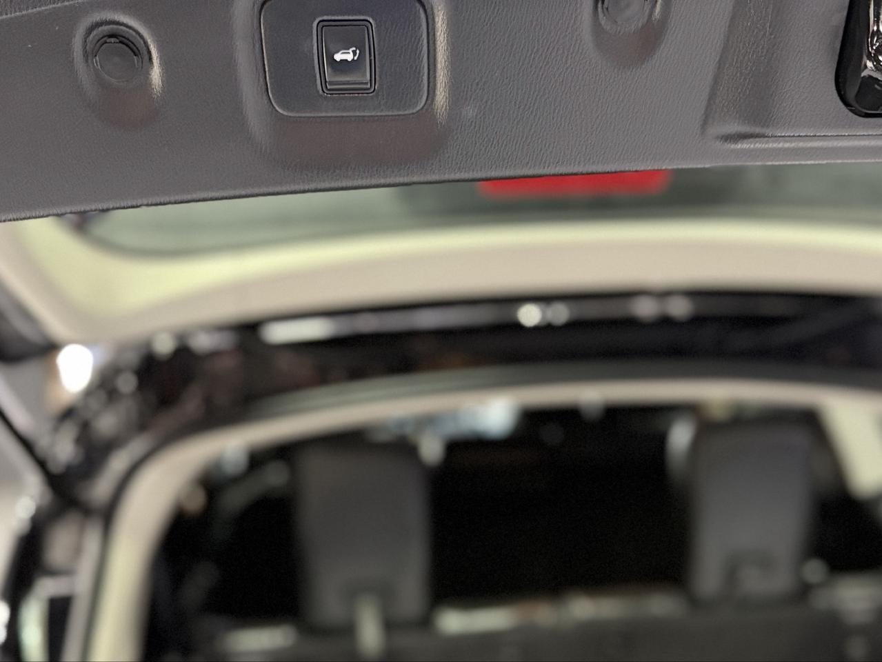 2016 Infiniti QX60 Premium Photo