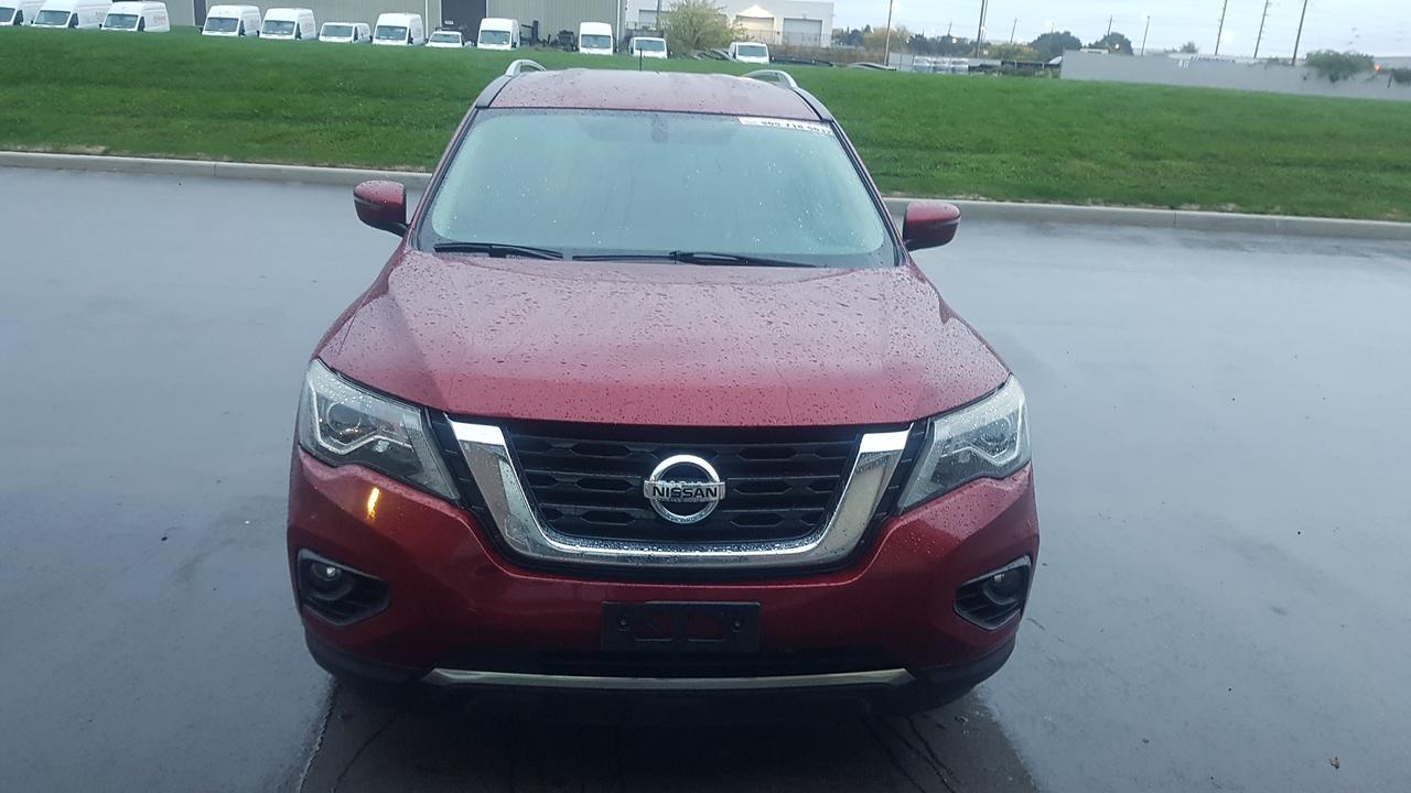 <p>6 Cylinder Engine, Automatic Transmission, 4x4, ONE OWNER, NO REPORTED ACCIDENTS, 3 Row Seats, 7 Passenger Seating. Red in Colour, Aluminum Rims, &nbsp;Air, Tilt, PW, PL, Power Mirrors, Delay Wipers, CD Player and more. Runs and Drives Very Well. &nbsp;NOW ONLY $6495+tax & licensing. PRICED TO SELL. &nbsp;AS IS SPECIAL. &nbsp;YOU CERTIFY, YOU SAVE. &nbsp;Phone: (905) 718-5032. OLYMPIA AUTO CENTRE. &nbsp; Visit our location at 226 Bloor Street East, Oshawa. &nbsp;Just West of Ritson Road on North side of Street. Directly across from The Bakers Table Bakery. &nbsp;Over 25 years in business, since 1999. &nbsp;Open Monday thru Saturday from 11:00 A.M. - 9:00 P.M. by appointment, just call in advance to book a time. Thank you. &nbsp; &nbsp; &nbsp;***AS IS OMVIC DISCLAIMER REQUIRED BY LAW.*** &nbsp; &ldquo;This vehicle is being sold &rdquo;as is, unfit, not e-tested and is not represented as being in roadworthy condition, mechanically sound or maintained at any guaranteed level of quality. &nbsp;The vehicle may not be fit for use as a means of transportation and may require substantial repairs at the purchasers expense. &nbsp;</p>