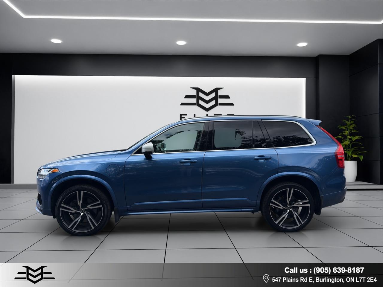 2019 Volvo XC90 T8 eAWD Plug-In Hybrid R-DESIGN - Navigation !!! Photo