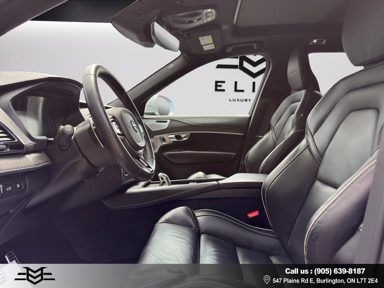 2019 Volvo XC90 T8 eAWD Plug-In Hybrid R-DESIGN - Navigation !!! Photo