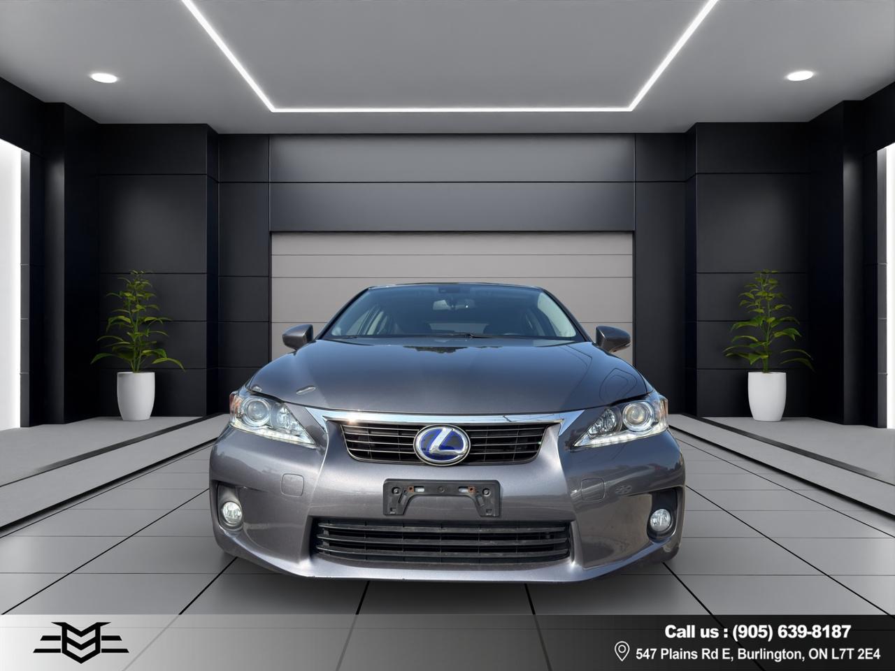 2012 Lexus CT 200h Hybrid - Leather -  Heated Seats - Auto !!! Photo