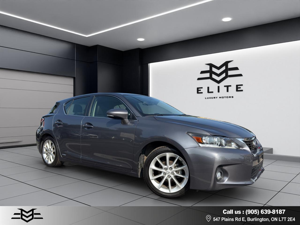 2012 Lexus CT 200h Hybrid - Leather -  Heated Seats - Auto !!! Photo