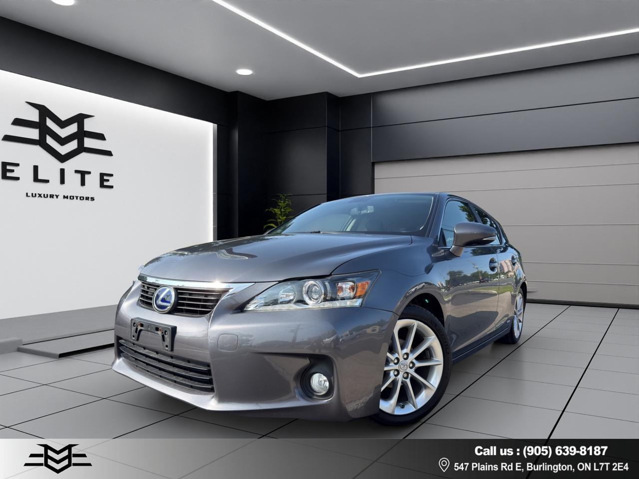 2012 Lexus CT 200h Hybrid - Leather -  Heated Seats - Auto !!! Photo