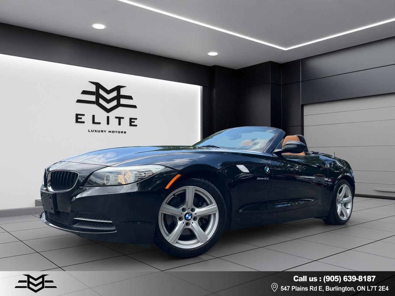 2011 BMW Z4 Roadster SDrive30i - 6-SPEED MANUAL !!!! Photo