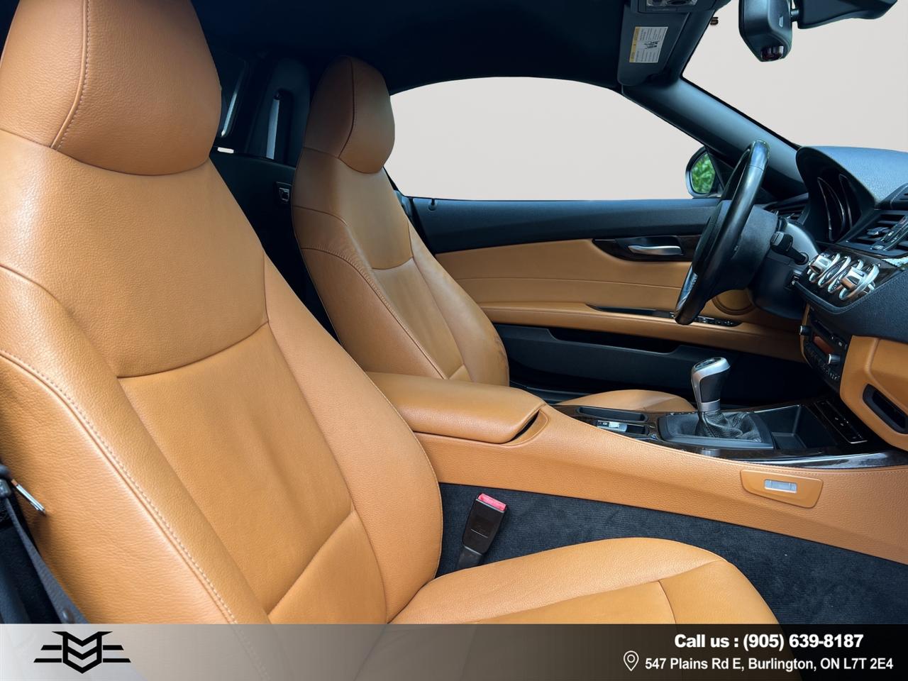 2011 BMW Z4 Roadster SDrive30i - 6-SPEED MANUAL !!!! Photo