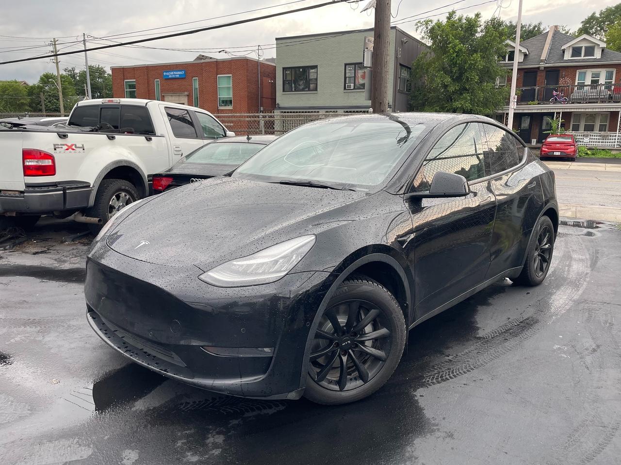 Used 2021 Tesla Model Y Long Range AWD *7 PASS, FRONT & REAR HEATED SEATS* for sale in Hamilton, ON