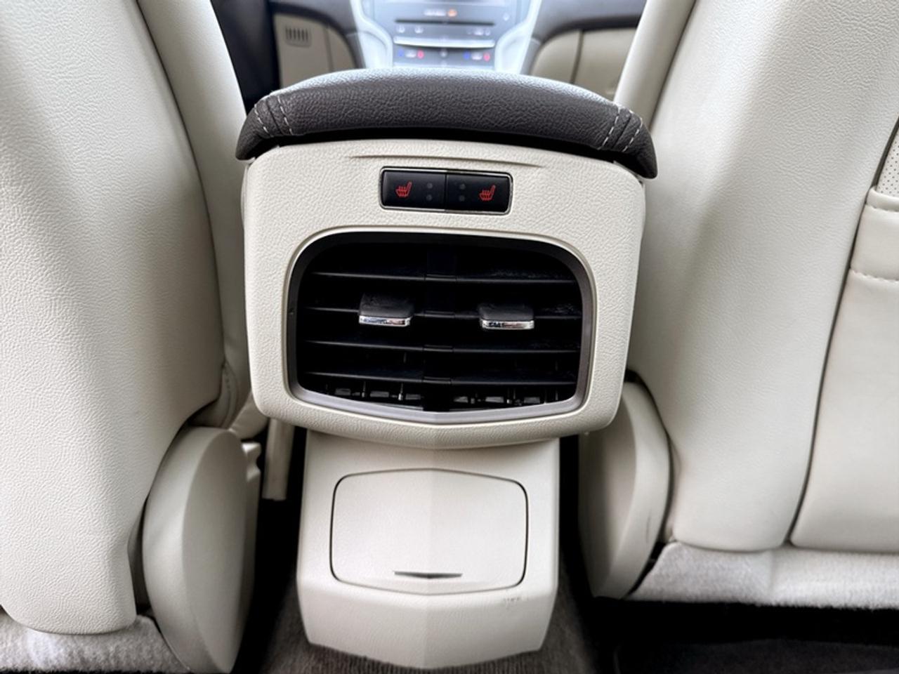 2015 Lincoln MKZ Reserve w/Tech Pkg  **CLEAN CARFAX** Photo