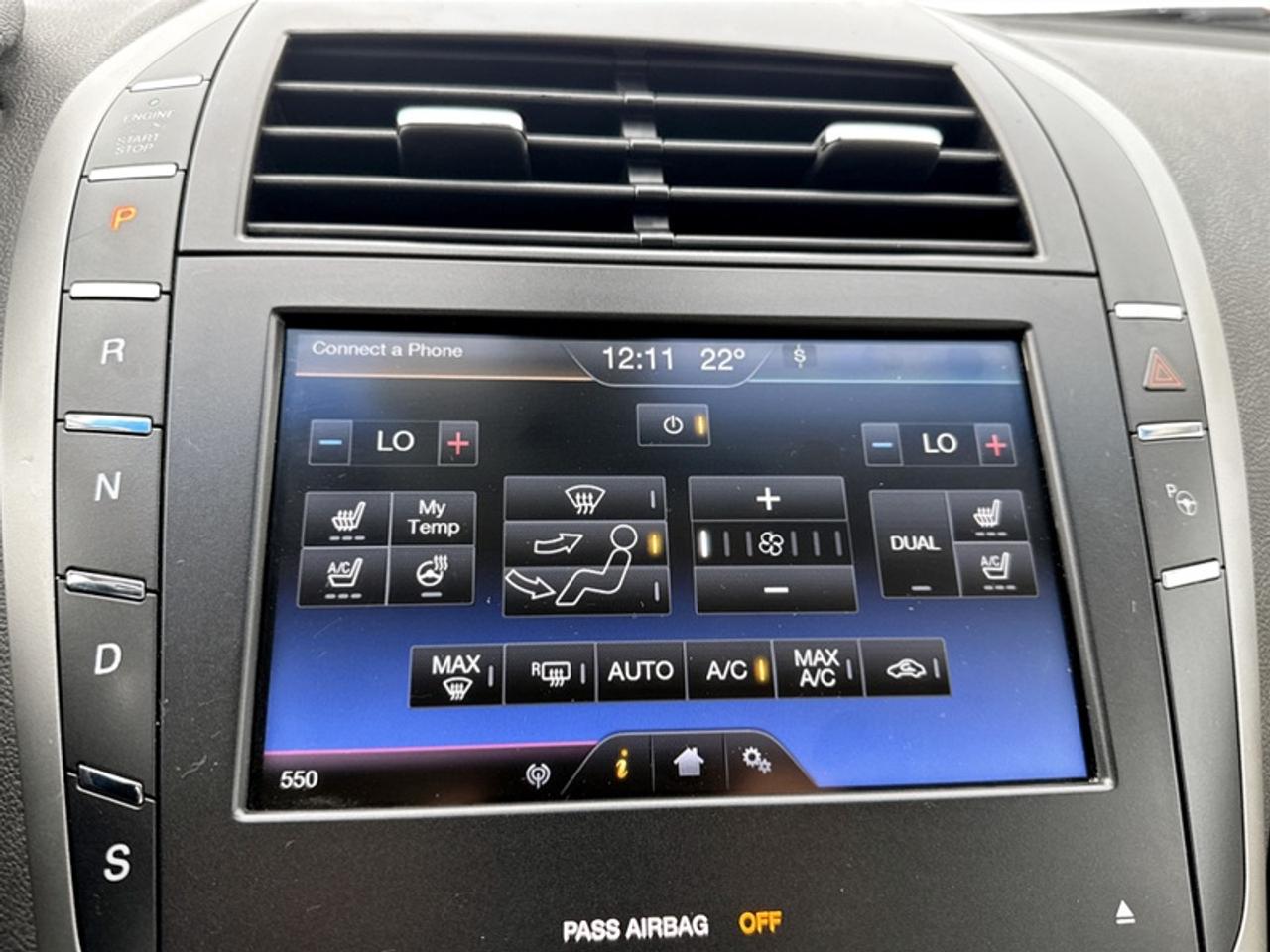 2015 Lincoln MKZ Reserve w/Tech Pkg  **CLEAN CARFAX** Photo