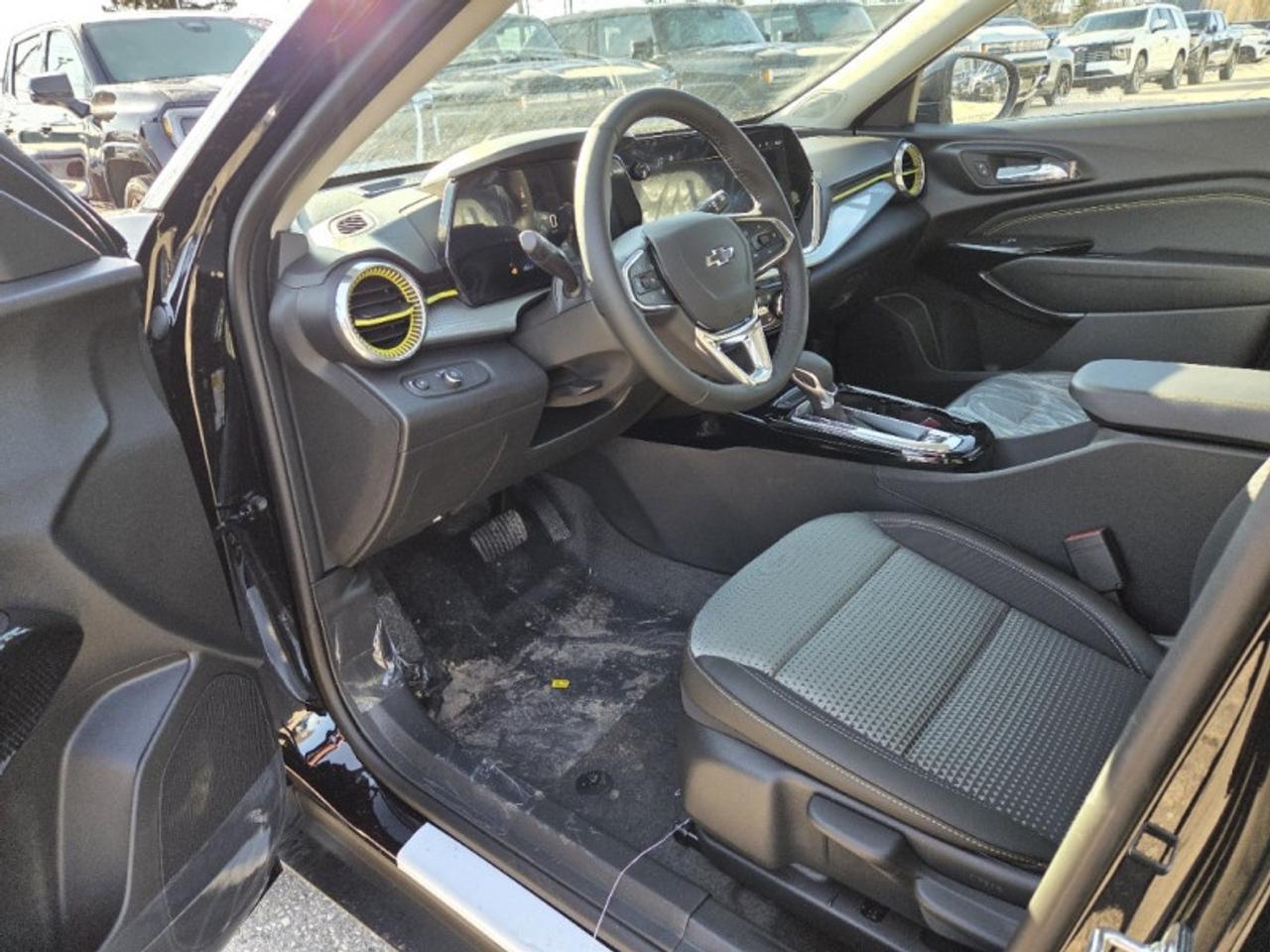 2026 Chevrolet Trax LT  - Heated Seats -  Remote Start Photo