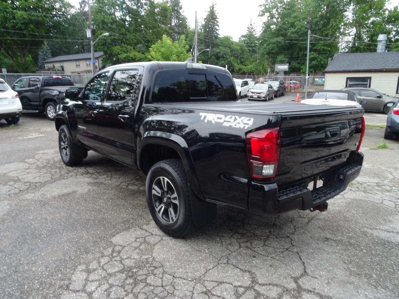 2019 Toyota Tacoma TRD Sport Photo