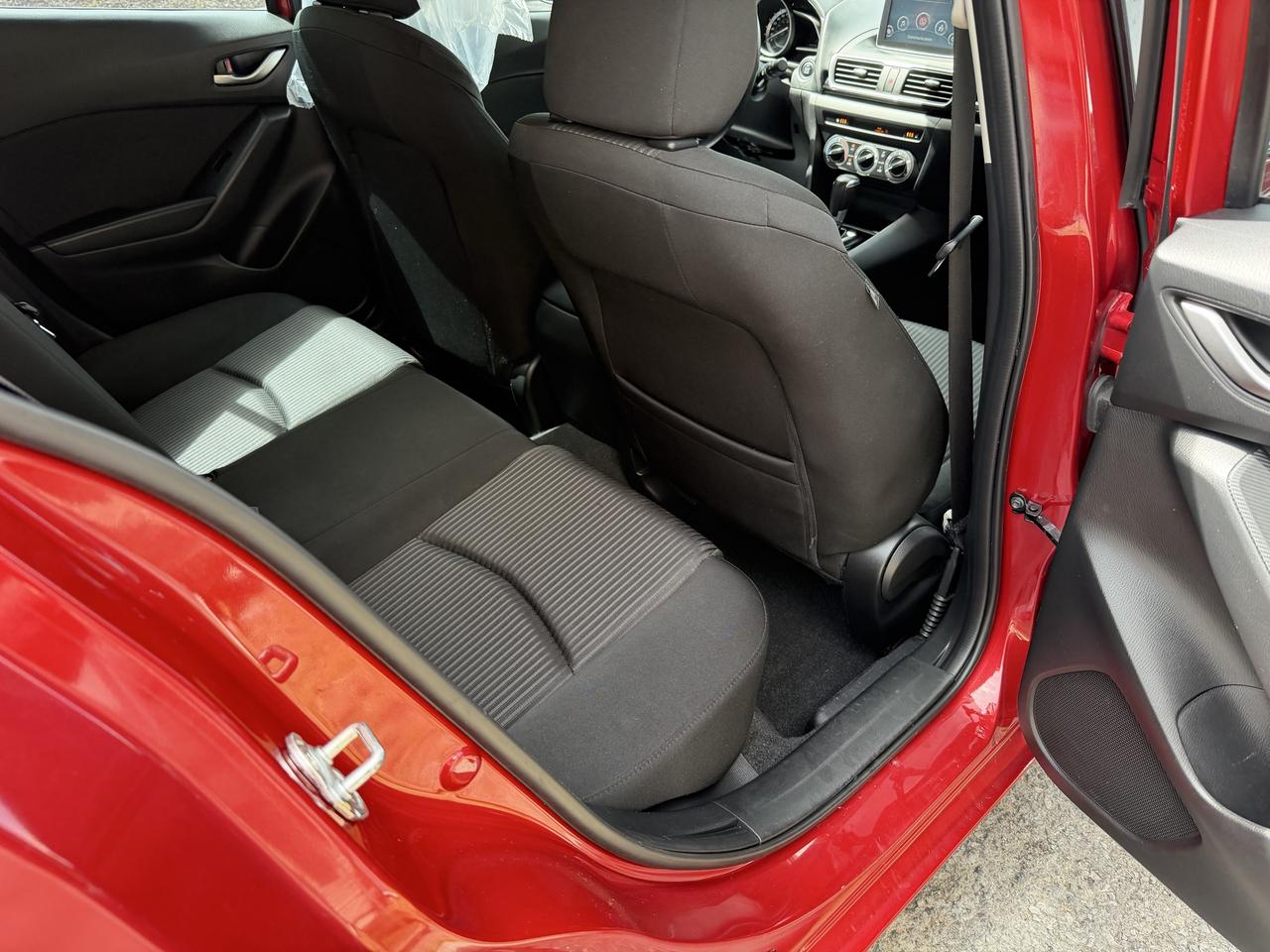 2014 Mazda MAZDA3 GS-SKY Photo36