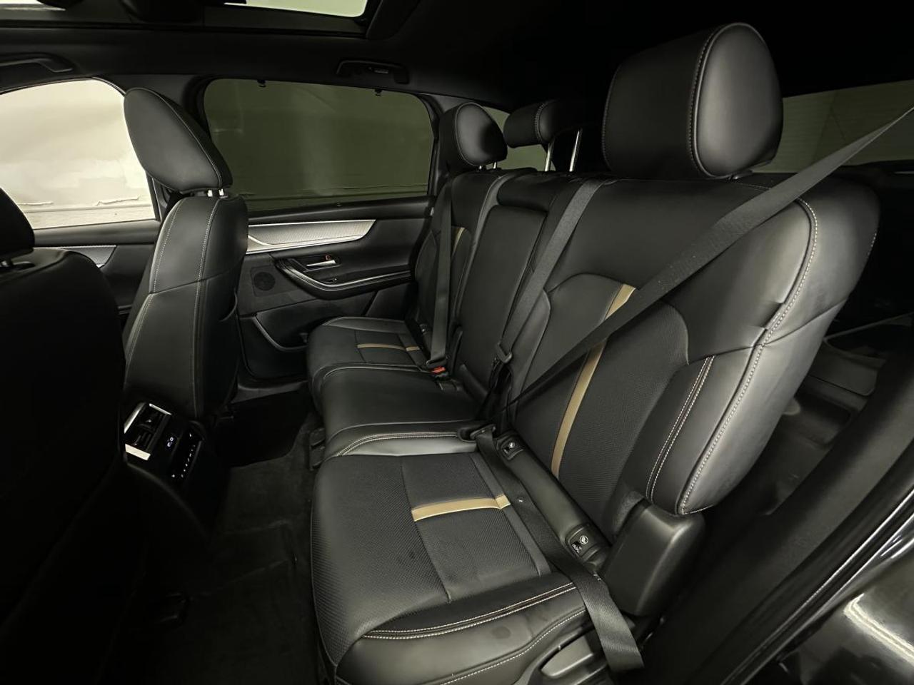 2025 Mazda CX-70 MHEV GT-P AWD - LEATHER/PANO/NAVI/HUD Photo