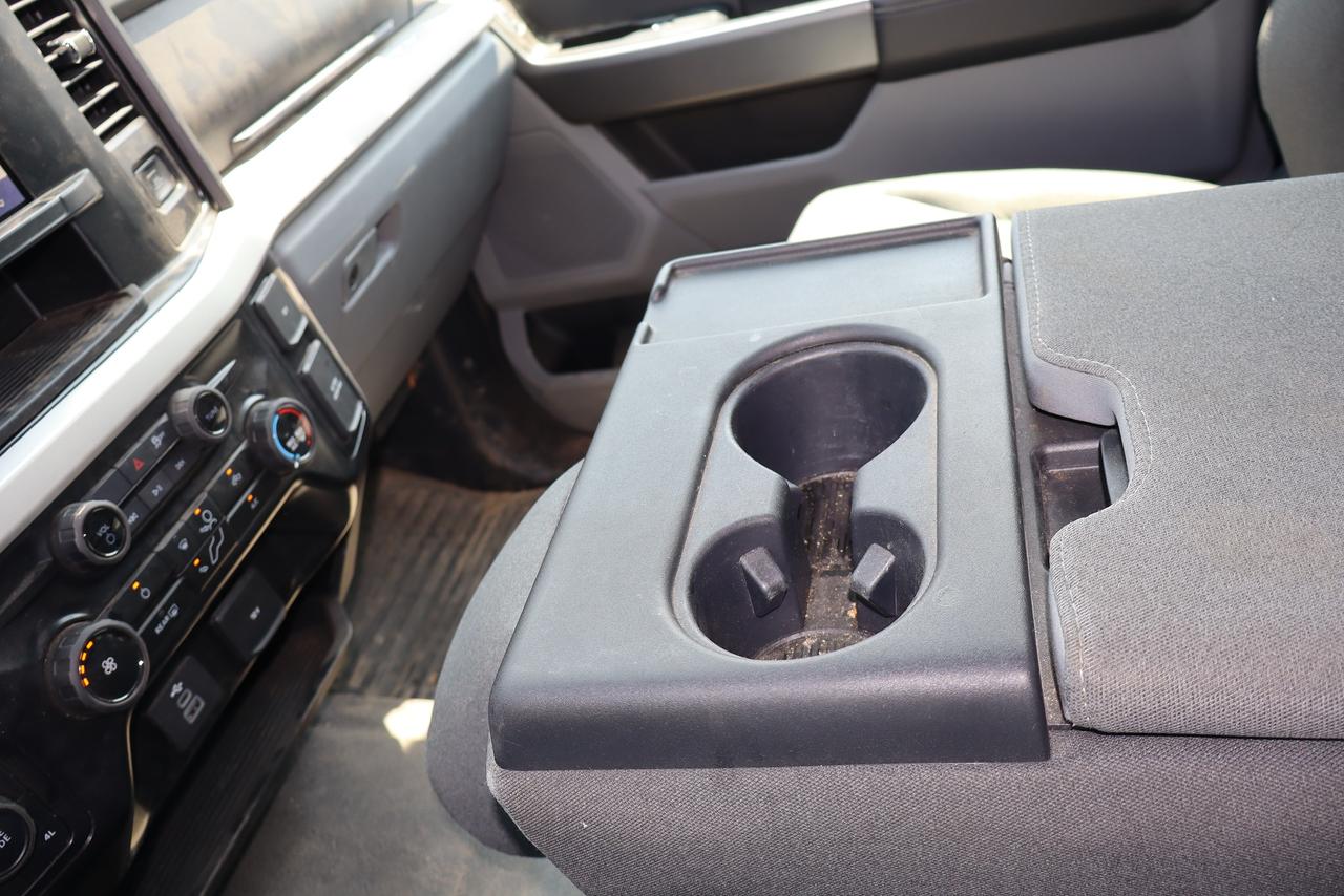 2025 Ford SUPER DUTY F-250 SRW XLT 4WD Crew Cab 6.75' Box Photo