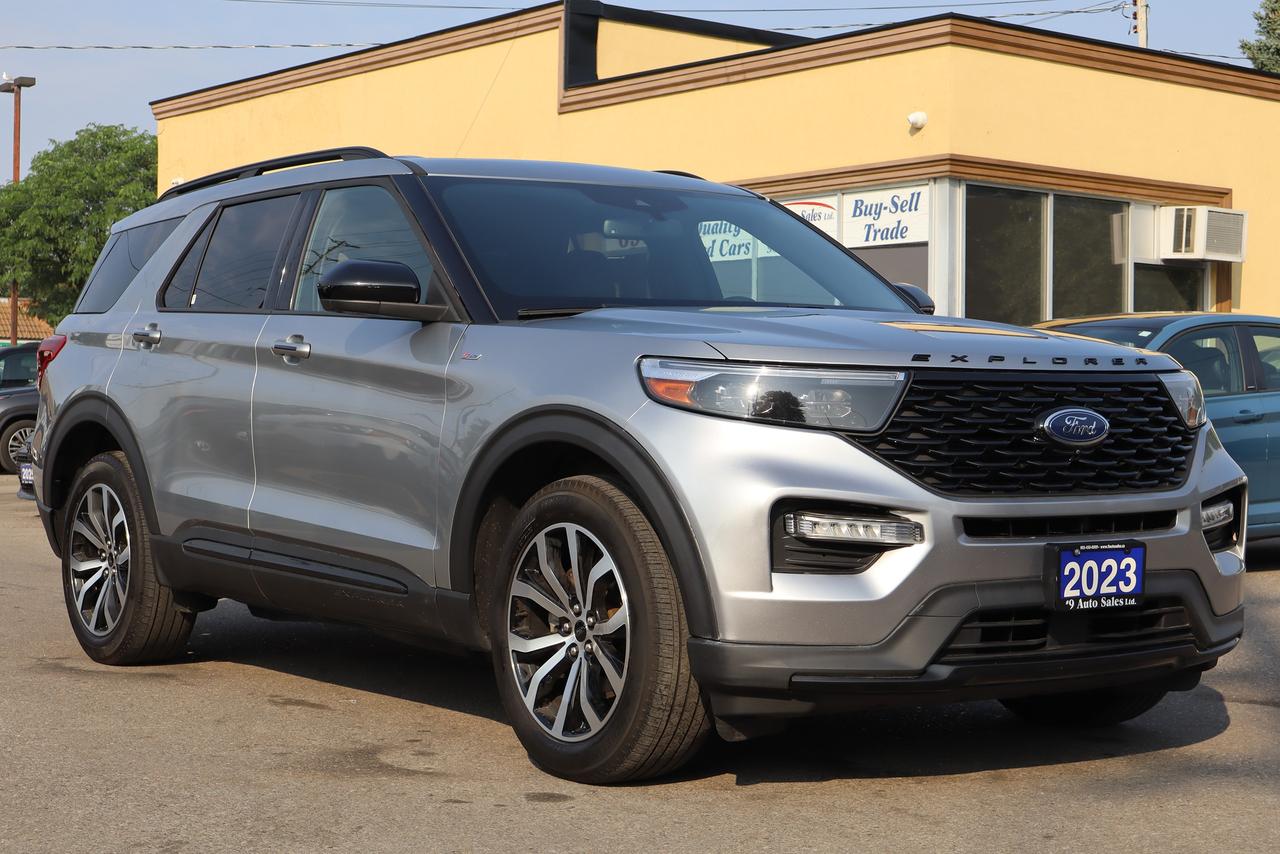 Used 2023 Ford Explorer ST-Line 4WD for sale in Brampton, ON