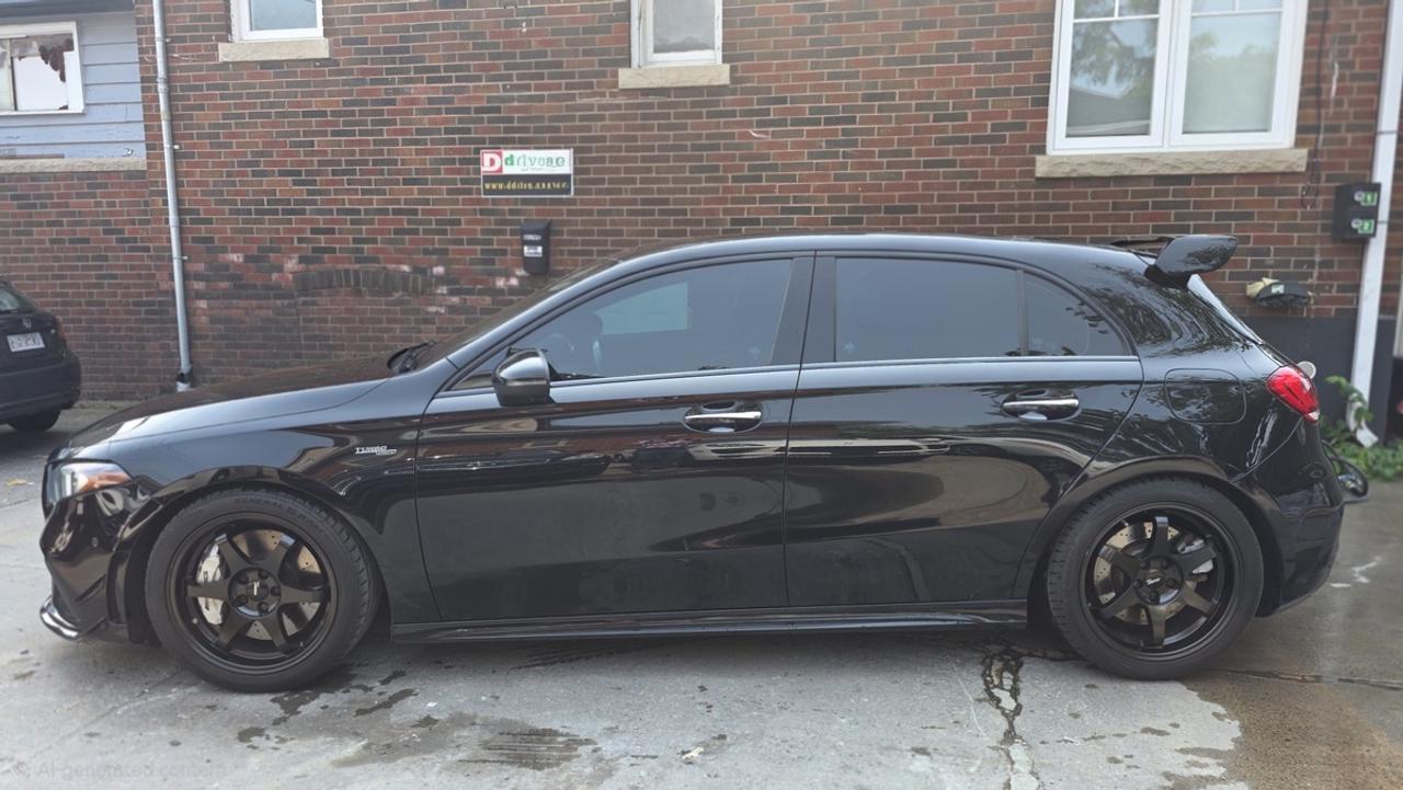 2020 Mercedes-Benz AMG A35 Photo