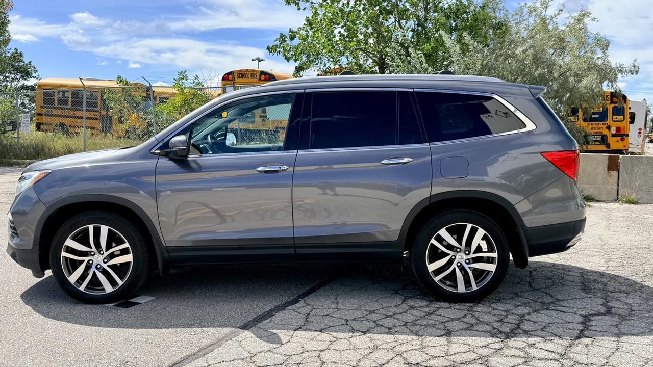 2016 Honda Pilot Touring Photo