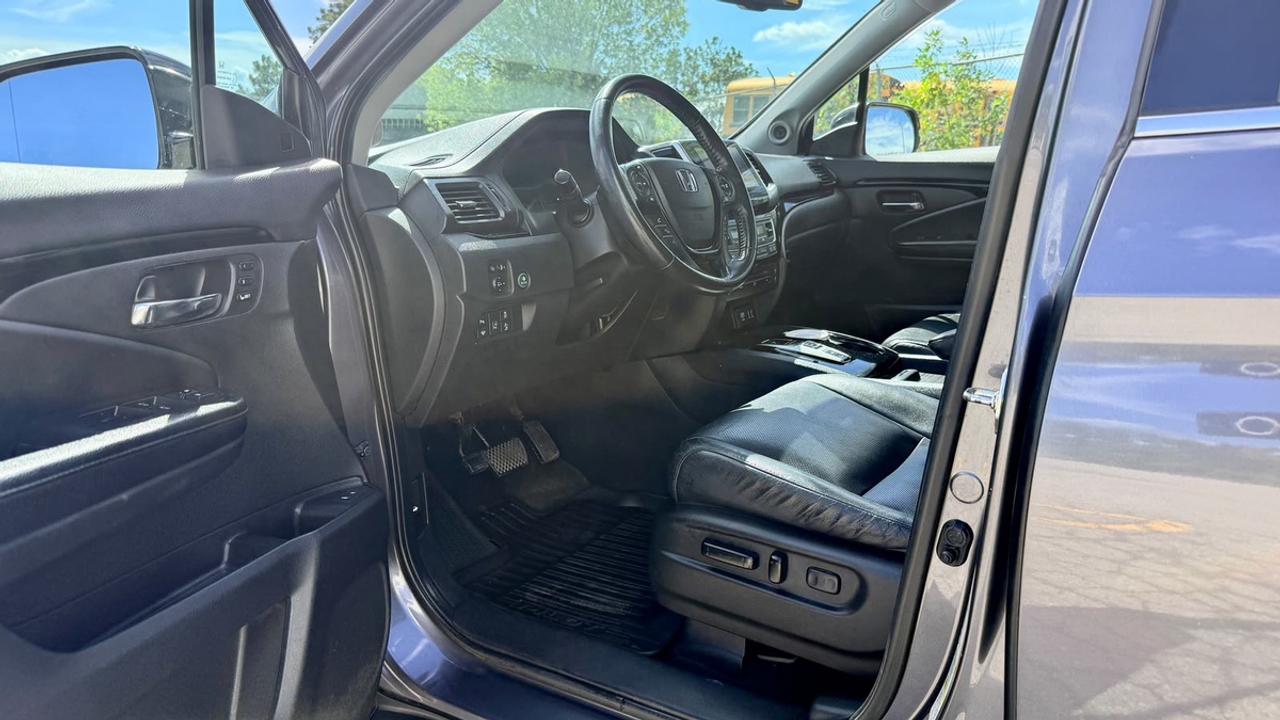 2016 Honda Pilot Touring Photo