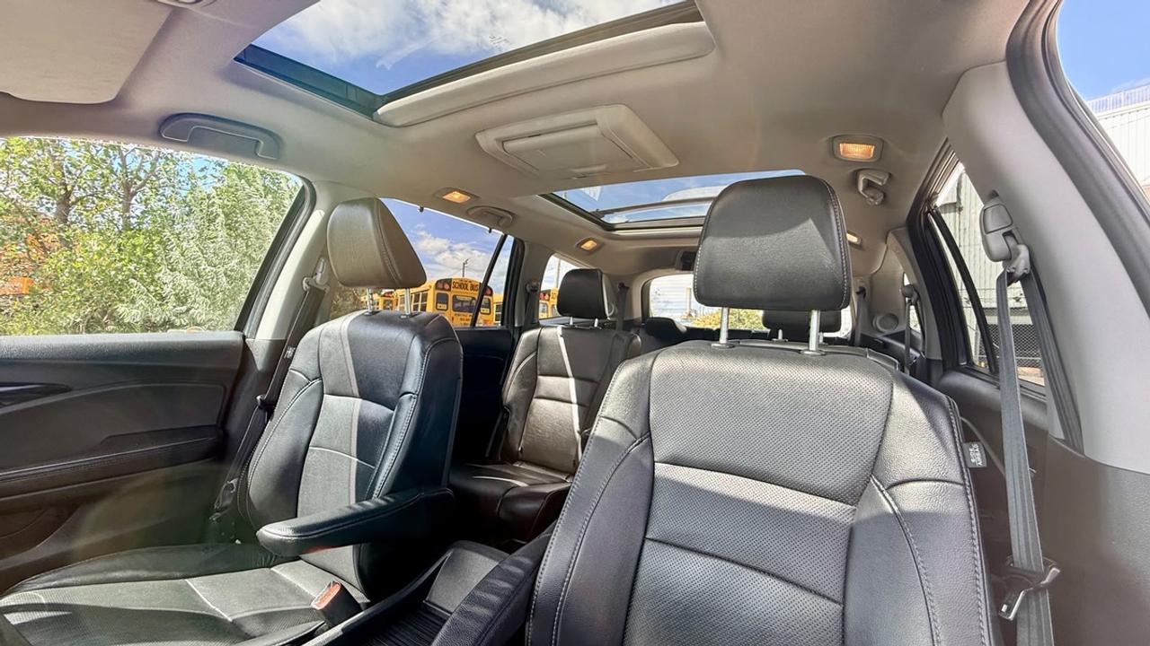 2016 Honda Pilot Touring Photo