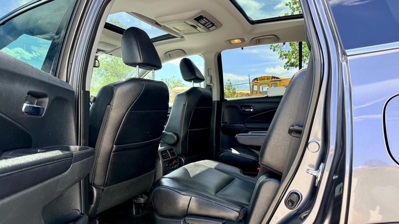 2016 Honda Pilot Touring Photo