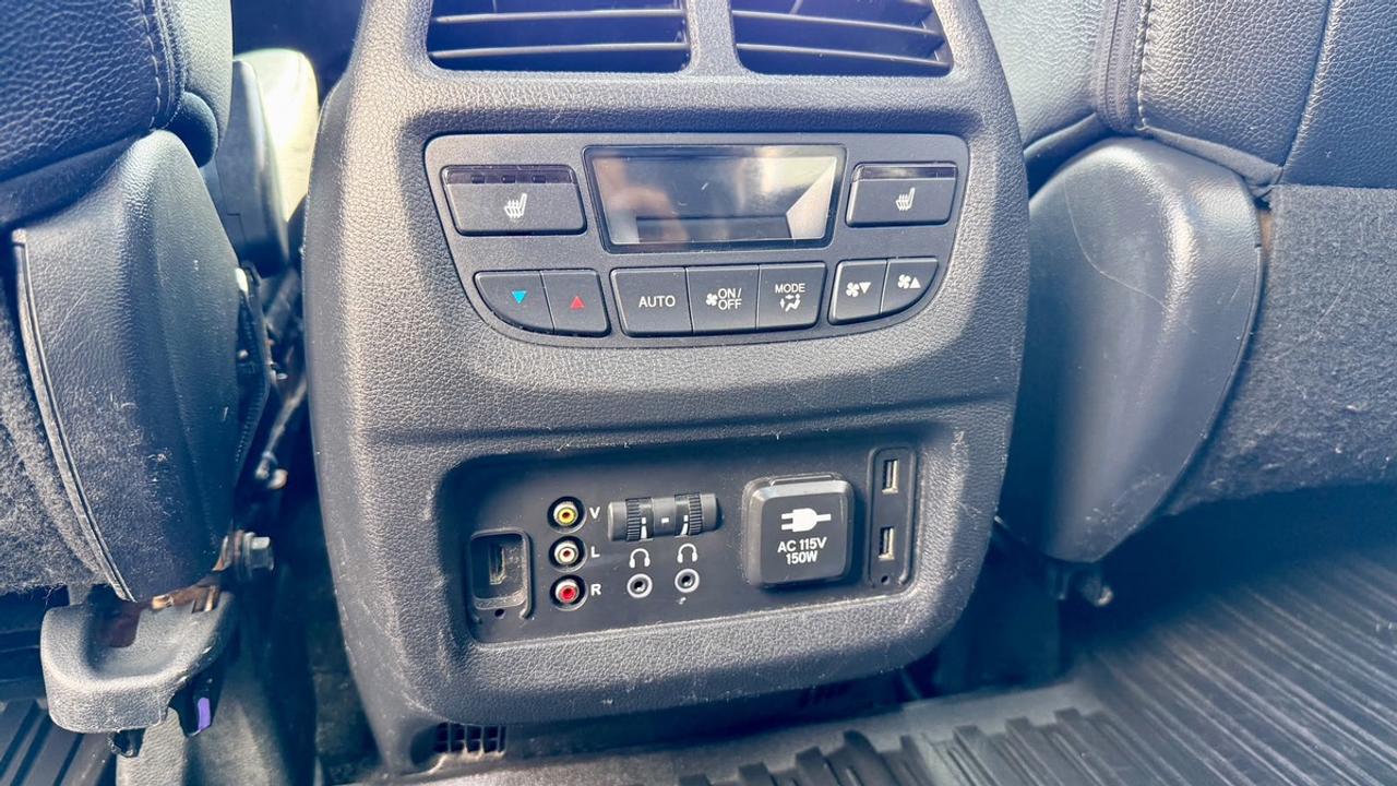 2016 Honda Pilot Touring Photo