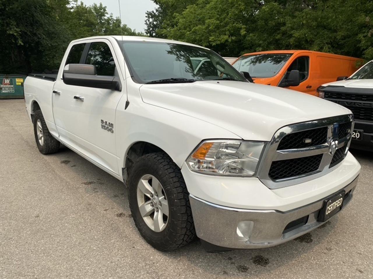 2018 RAM 1500 SLT 4X2 QUAD CAB 6'4" BOX Photo