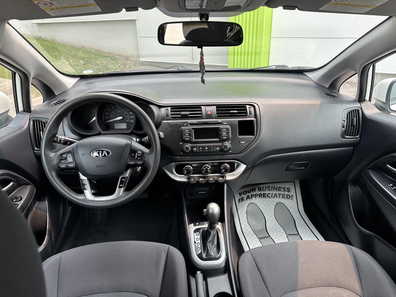 2013 Kia Rio LX Photo