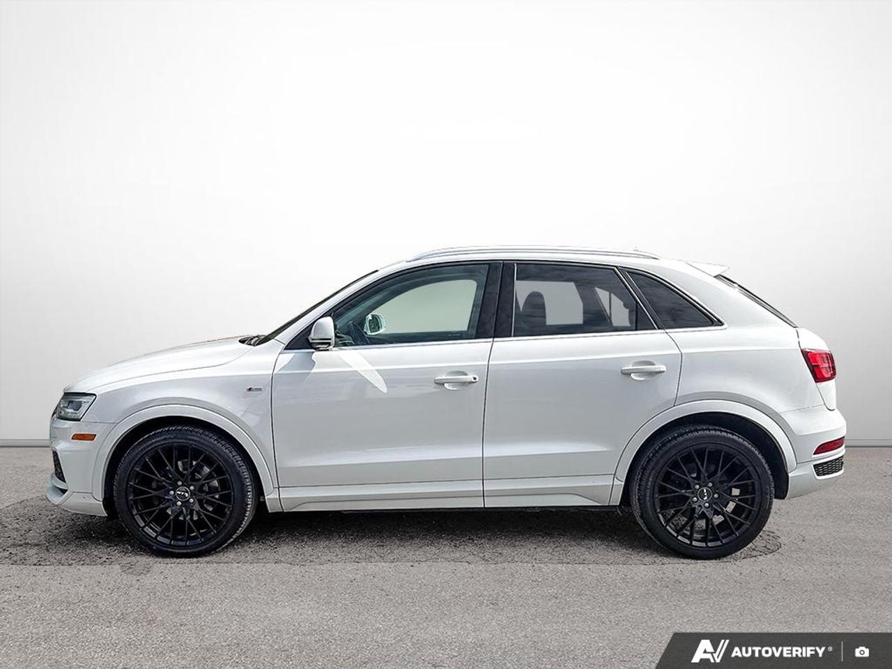 2018 Audi Q3 2.0T Technik Photo