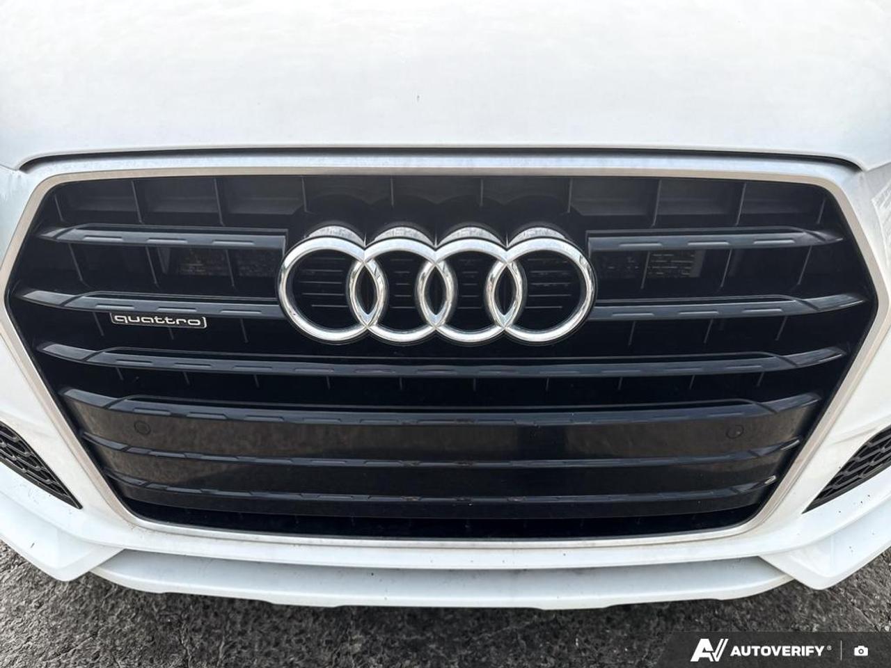 2018 Audi Q3 2.0T Technik Photo
