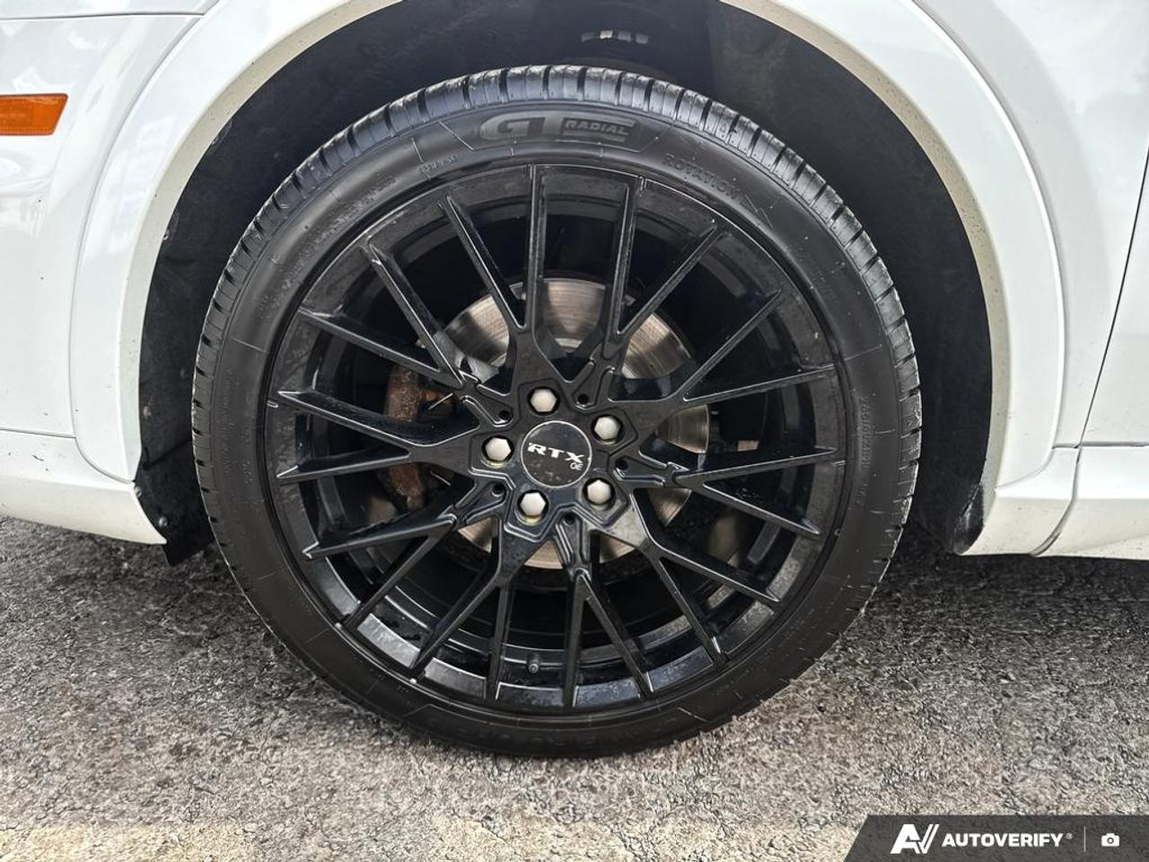 2018 Audi Q3 2.0T Technik Photo