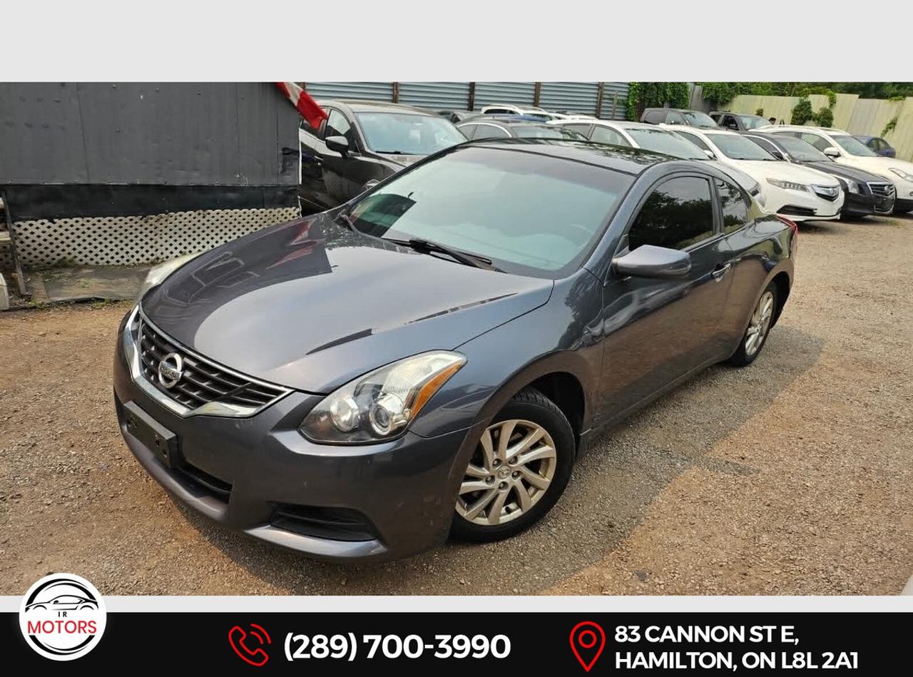 2010 Nissan Altima 2.5 S Coupe  Photo
