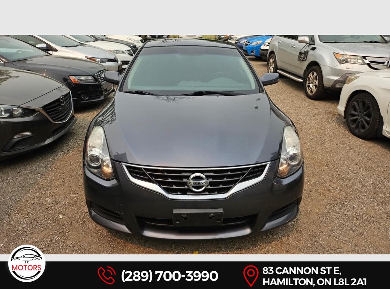2010 Nissan Altima 2.5 S Coupe  Photo