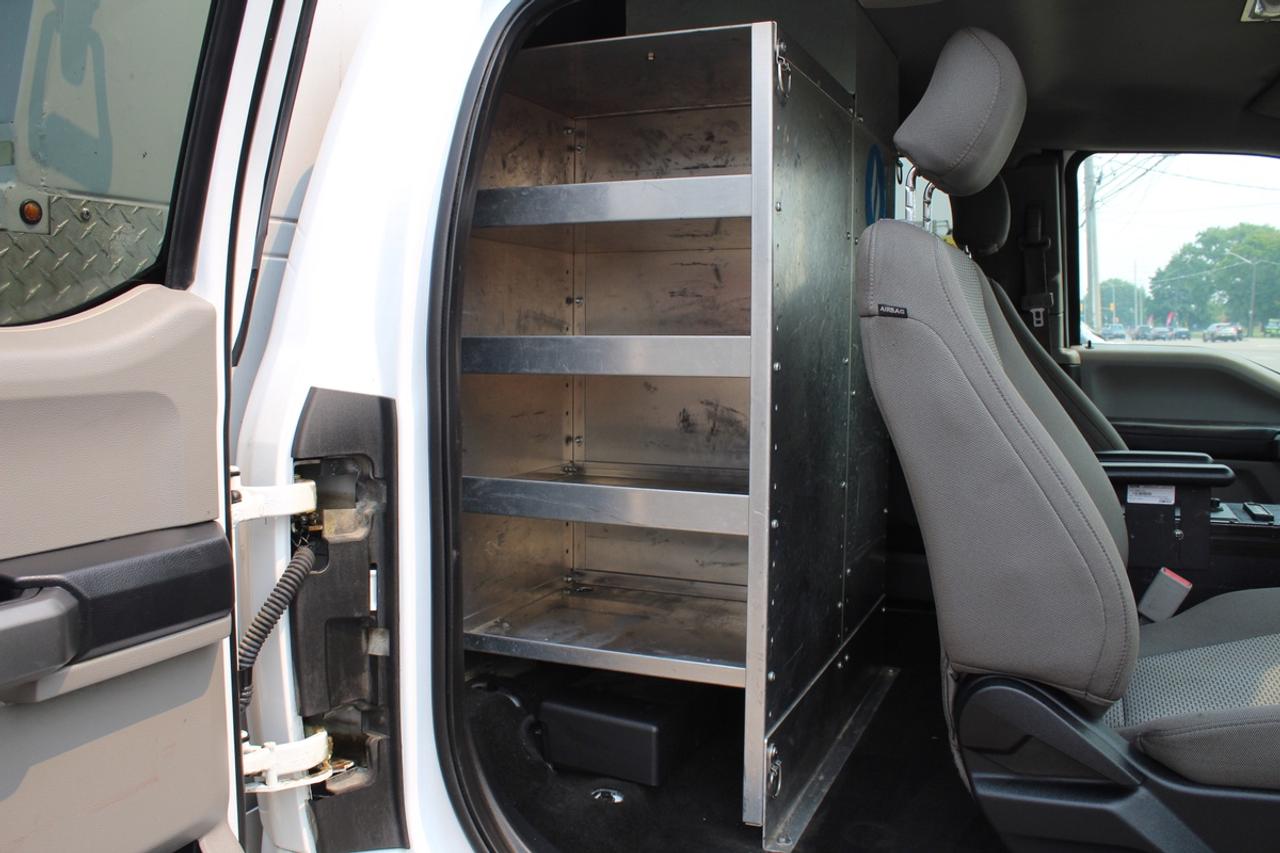 2017 Ford F-350 XLT Service Body truck DRW Photo