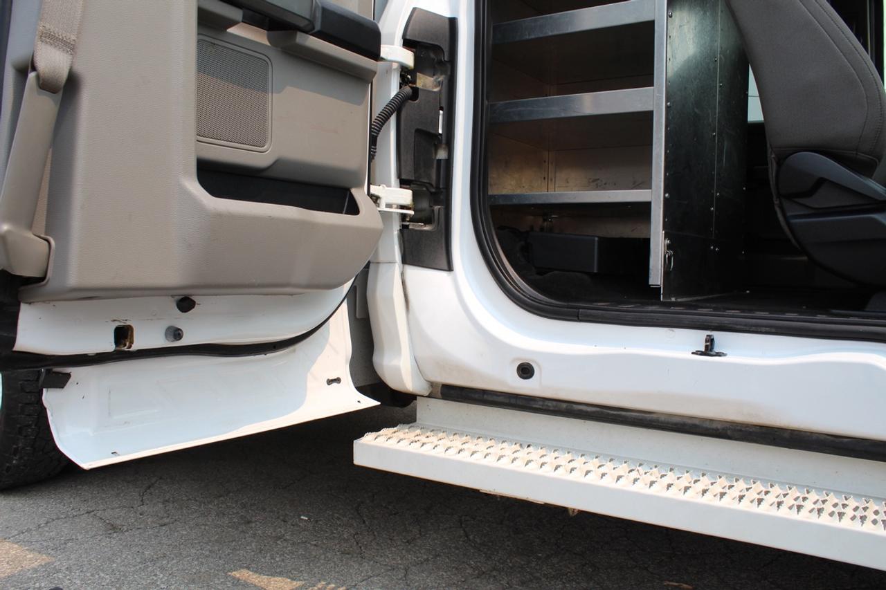 2017 Ford F-350 XLT Service Body truck DRW Photo