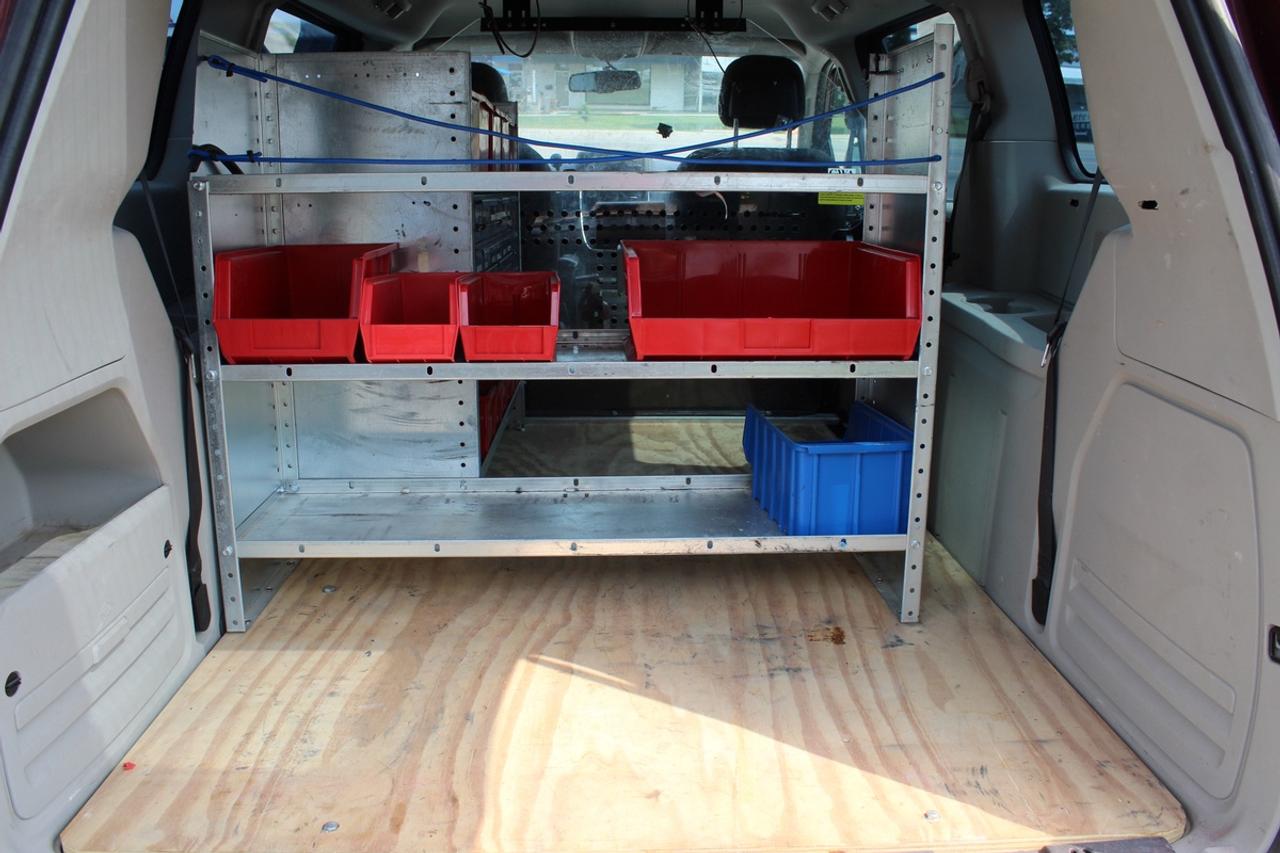 2017 Dodge Grand Caravan CV Ladder rack Shelves Photo