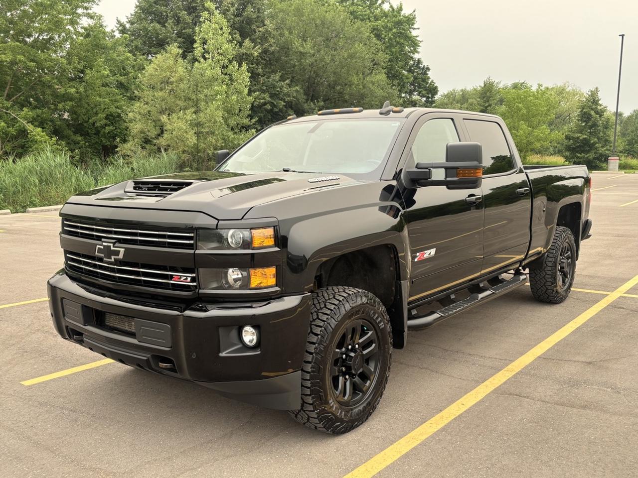 2018 Chevrolet Silverado 2500 HD LTZ Photo0