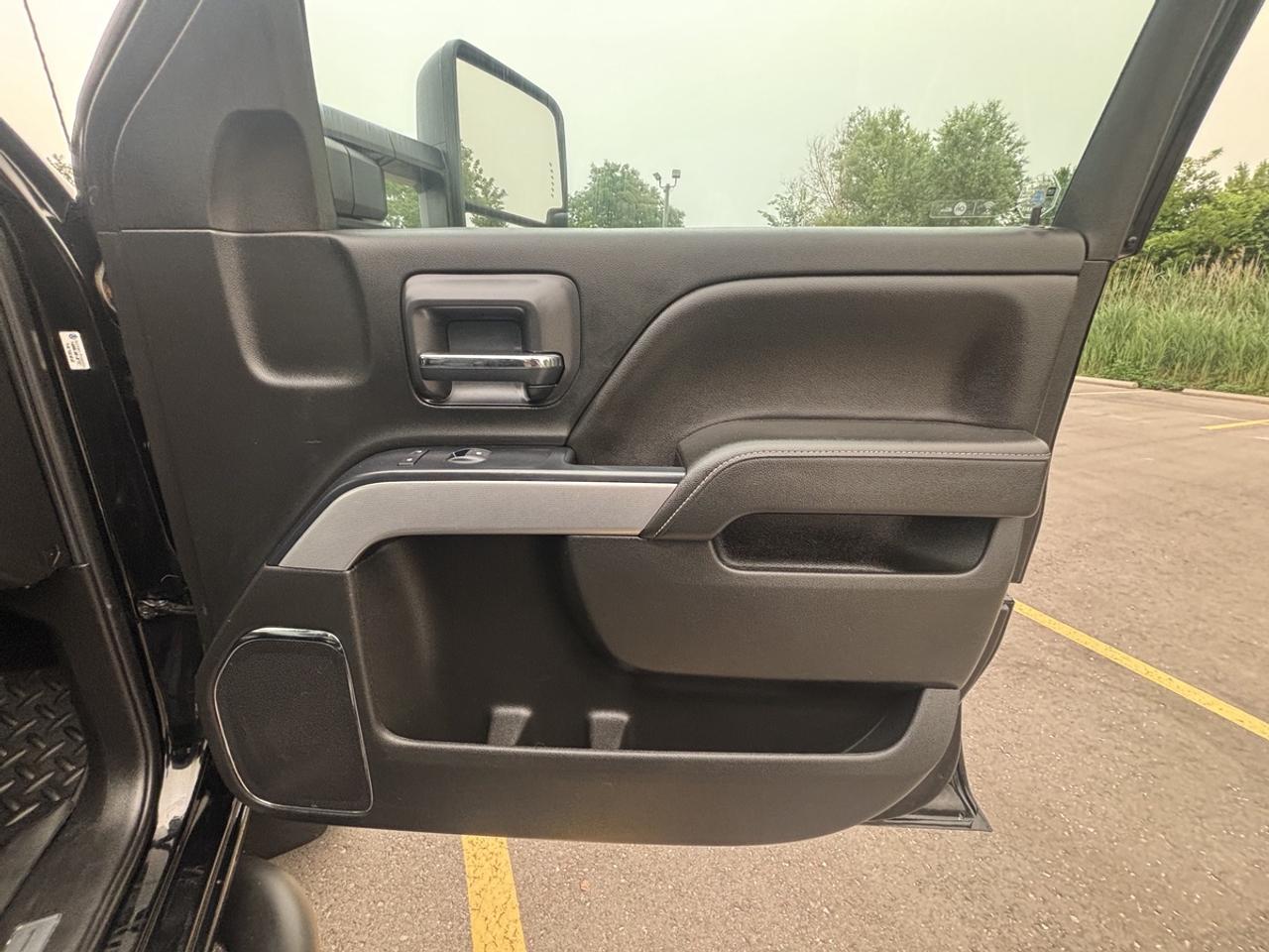 2018 Chevrolet Silverado 2500 HD LTZ Photo