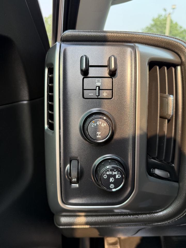 2018 Chevrolet Silverado 2500 HD LTZ Photo