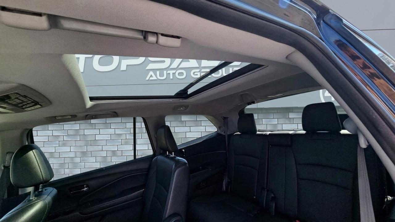 2016 Honda Pilot Touring Photo