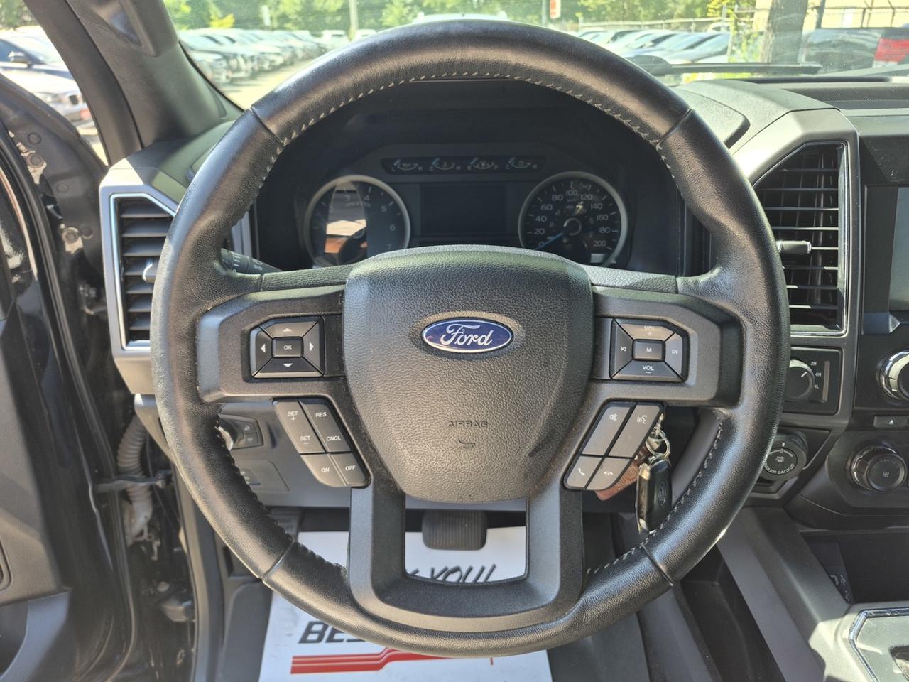 2017 Ford F-150 XLT Photo