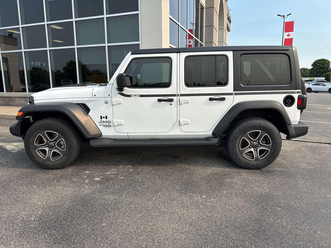2021 Jeep Wrangler UNLIMITED SPORT Photo