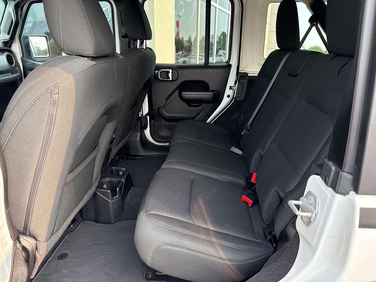 2021 Jeep Wrangler UNLIMITED SPORT Photo