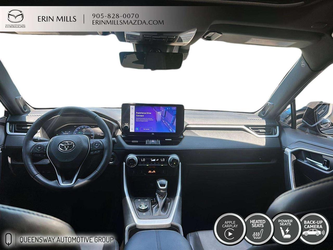2023 Toyota RAV4 XSE HYBRID // HEATED SEATS // LOW KMS Photo