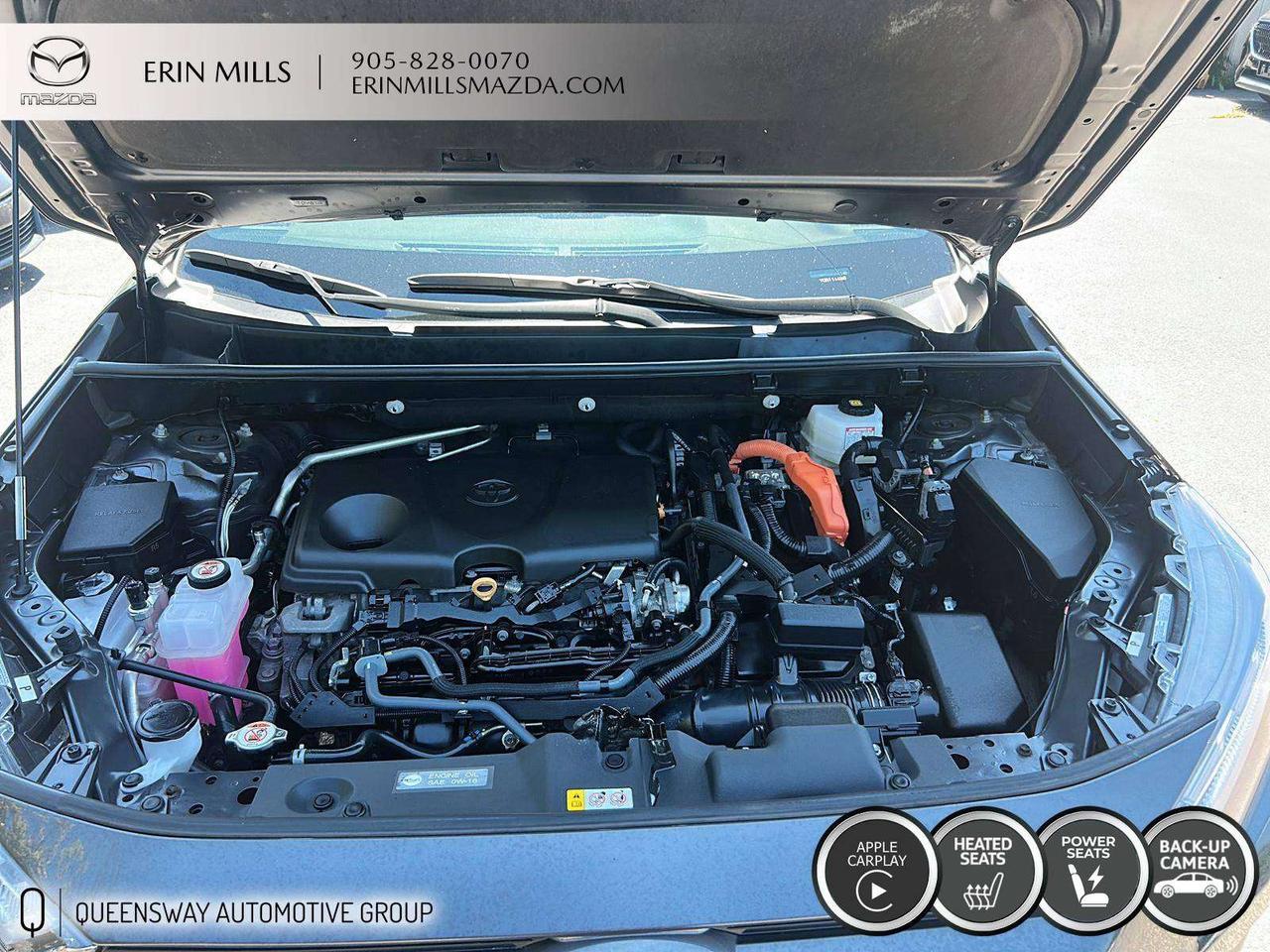 2023 Toyota RAV4 XSE HYBRID // HEATED SEATS // LOW KMS Photo