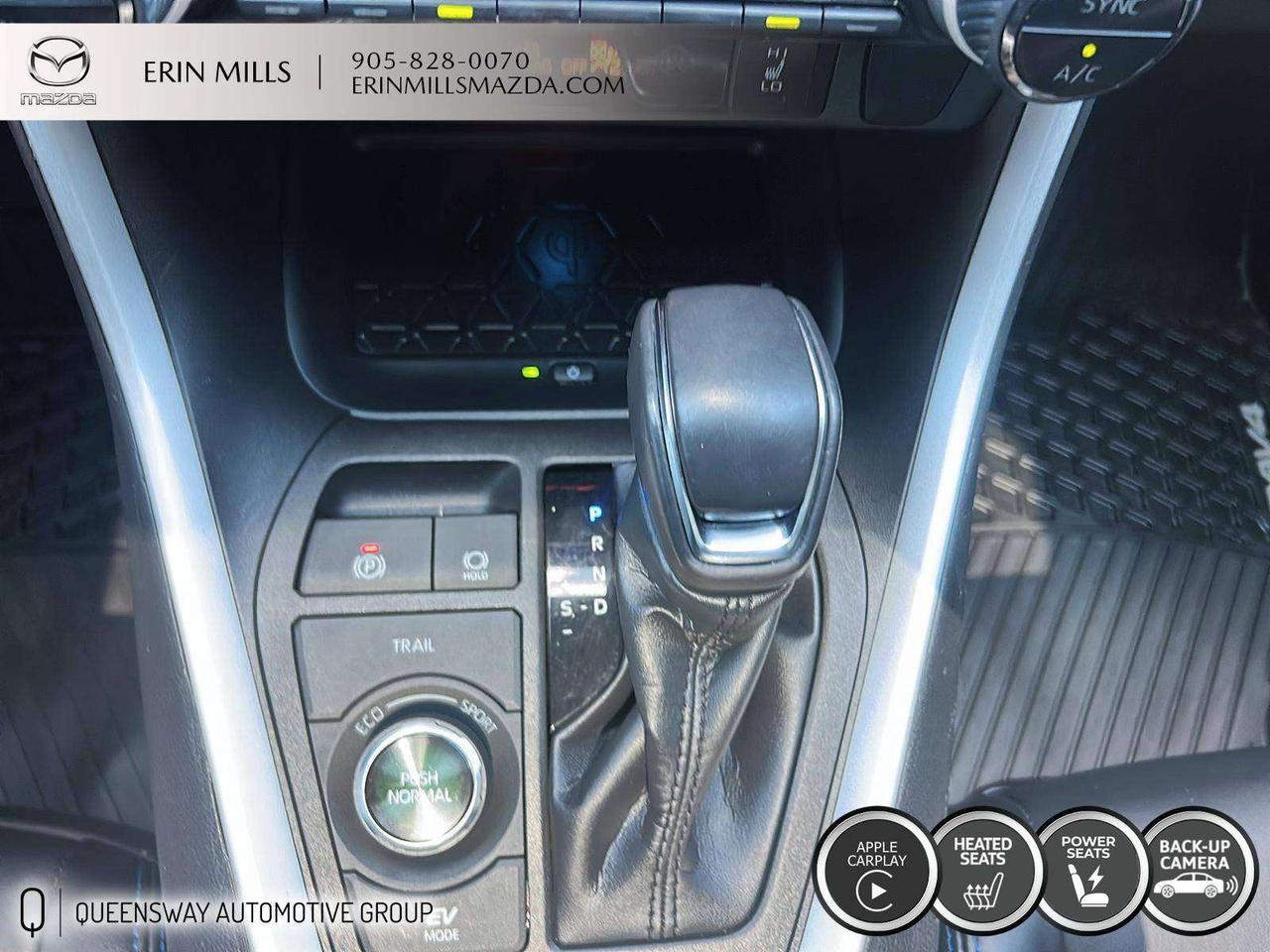 2023 Toyota RAV4 XSE HYBRID // HEATED SEATS // LOW KMS Photo