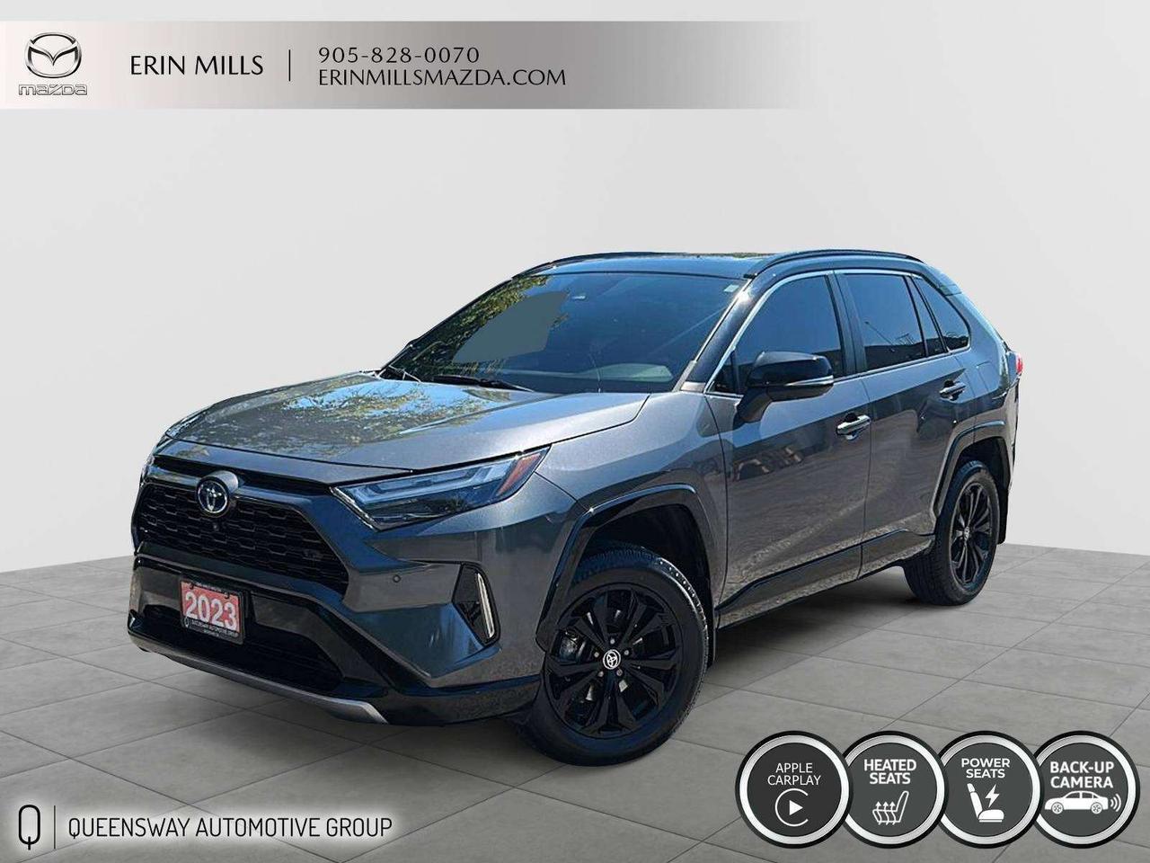 2023 Toyota RAV4 XSE HYBRID // HEATED SEATS // LOW KMS Photo0